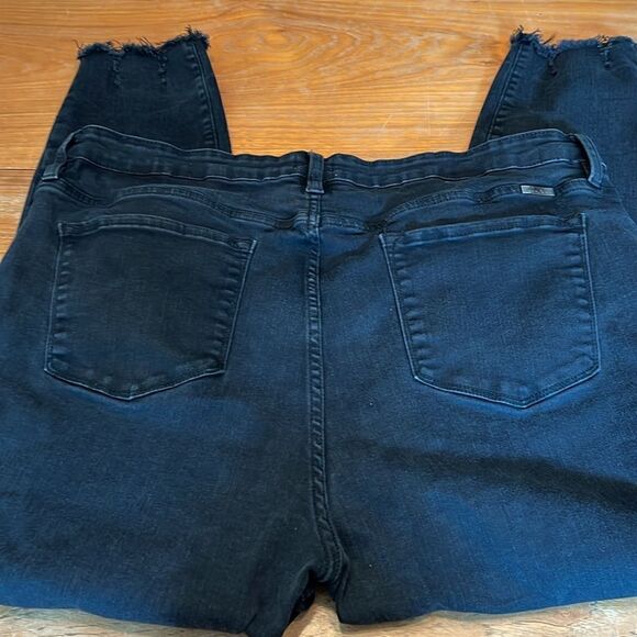 KanCan Jeans 22W Black Distressed at raw hem - Picture 4 of 12